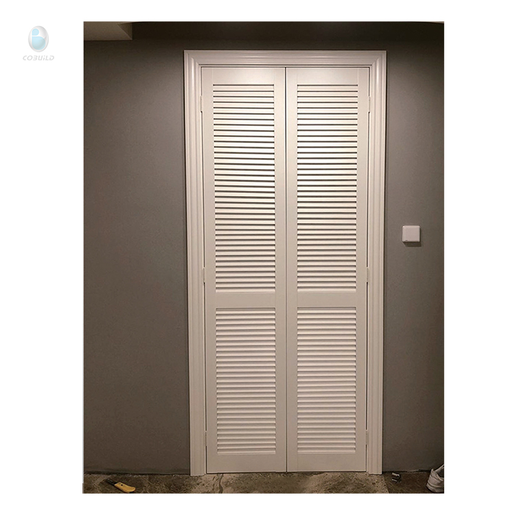 Commercial Kitchen Interior Design - Finitura per porta pieghevole con persiana
