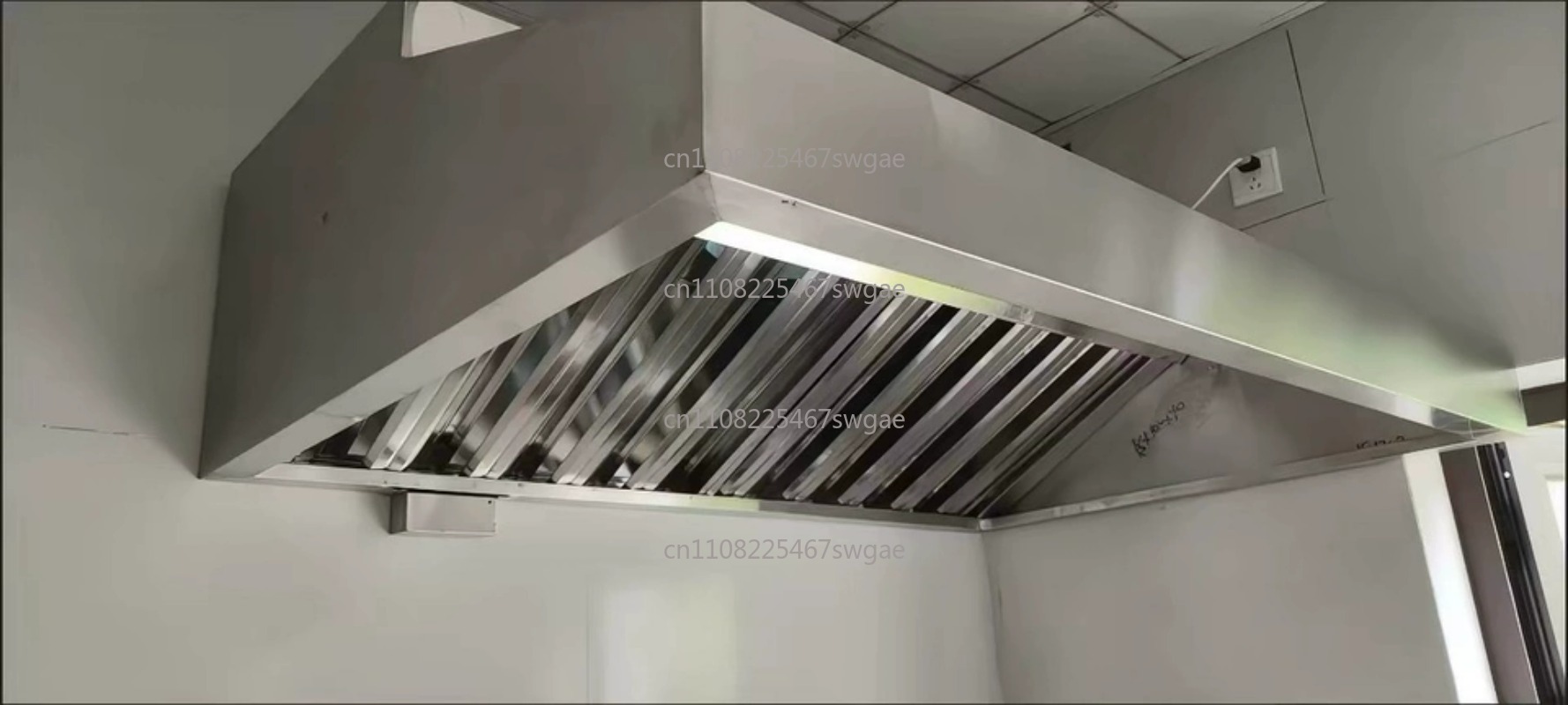 Cappa Aspirante Commerciale in - Commercial Kitchen Range Hood recensione e prezzo