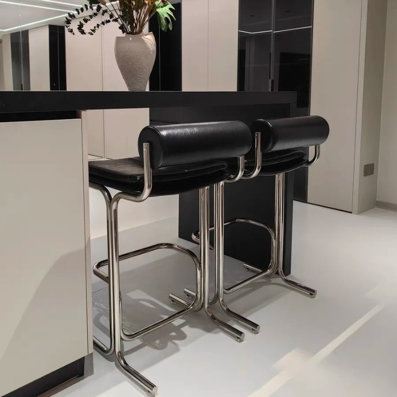 Sgabello da Bar Ispirato al Ba - Commercial Kitchen Design recensione e prezzo